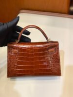 Herm&egrave;s Kelly Mini Honey Brown Gold Buckle Crocodile Leather Custom - Image 2