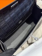 Herm&egrave;s Kelly Mini 20 in custom-made black crocodile leather - Image 3