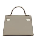 Hermes Special Order (HSS) Kelly Sellier 20 Gris Tourterelle and Nata Chevre Gold Hardware - Image 4