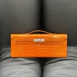 Herm&egrave;s Kelly cut shiny crocodile leather