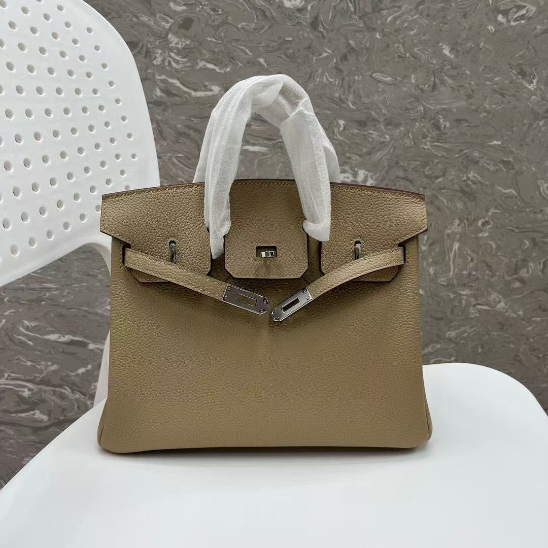 FF71281C-CEC4-50A2-1CC9-7E187855B7F4.jpg Hermes Birkin 25-35cm custom TOGO customization - Image 1